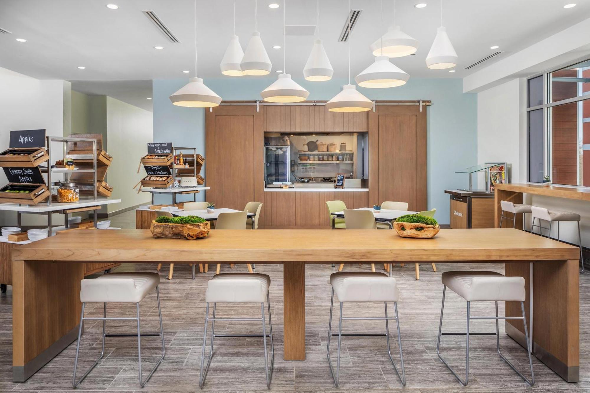 Element Knoxville West Экстерьер фото